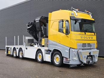 Volvo FH 540 8x4 / PALFINGER 165 TEC 7 + PJ300  / WINCH